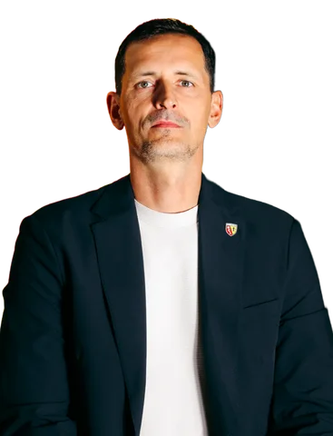 Dino Toppmöller