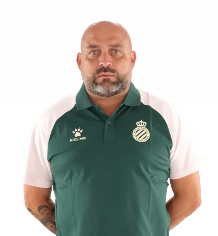 Manolo González